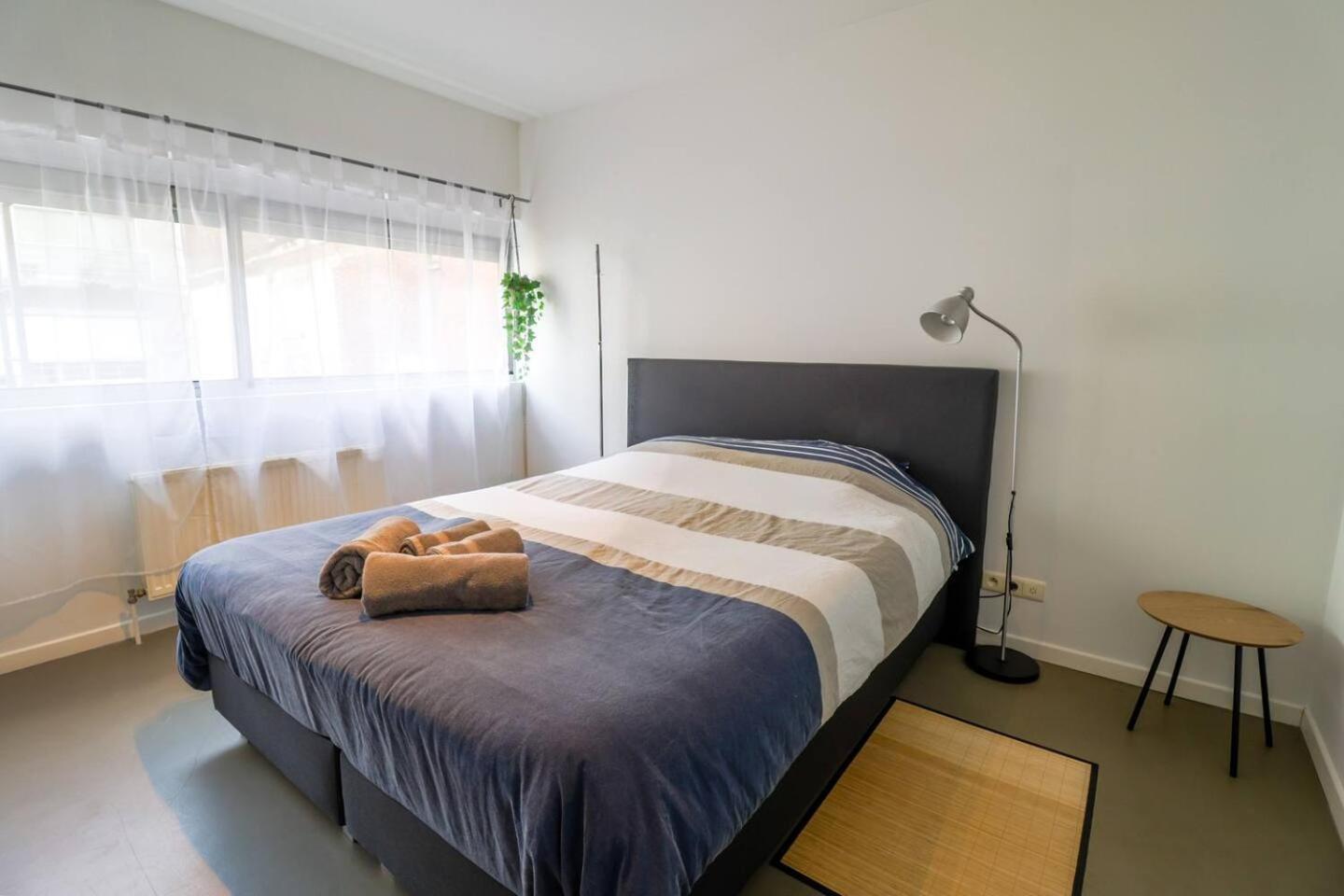 Apartment Scheldekaai Amberes Exterior foto